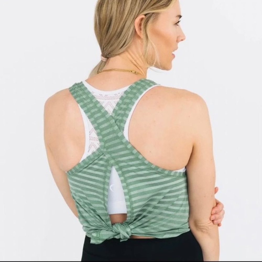 NWT ZYIA Forest Nimbus Split Back Tank XS